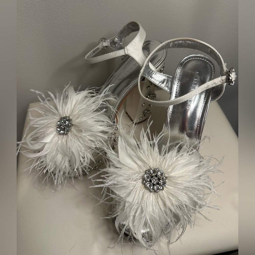 Kiki White Feathered Platform Heel